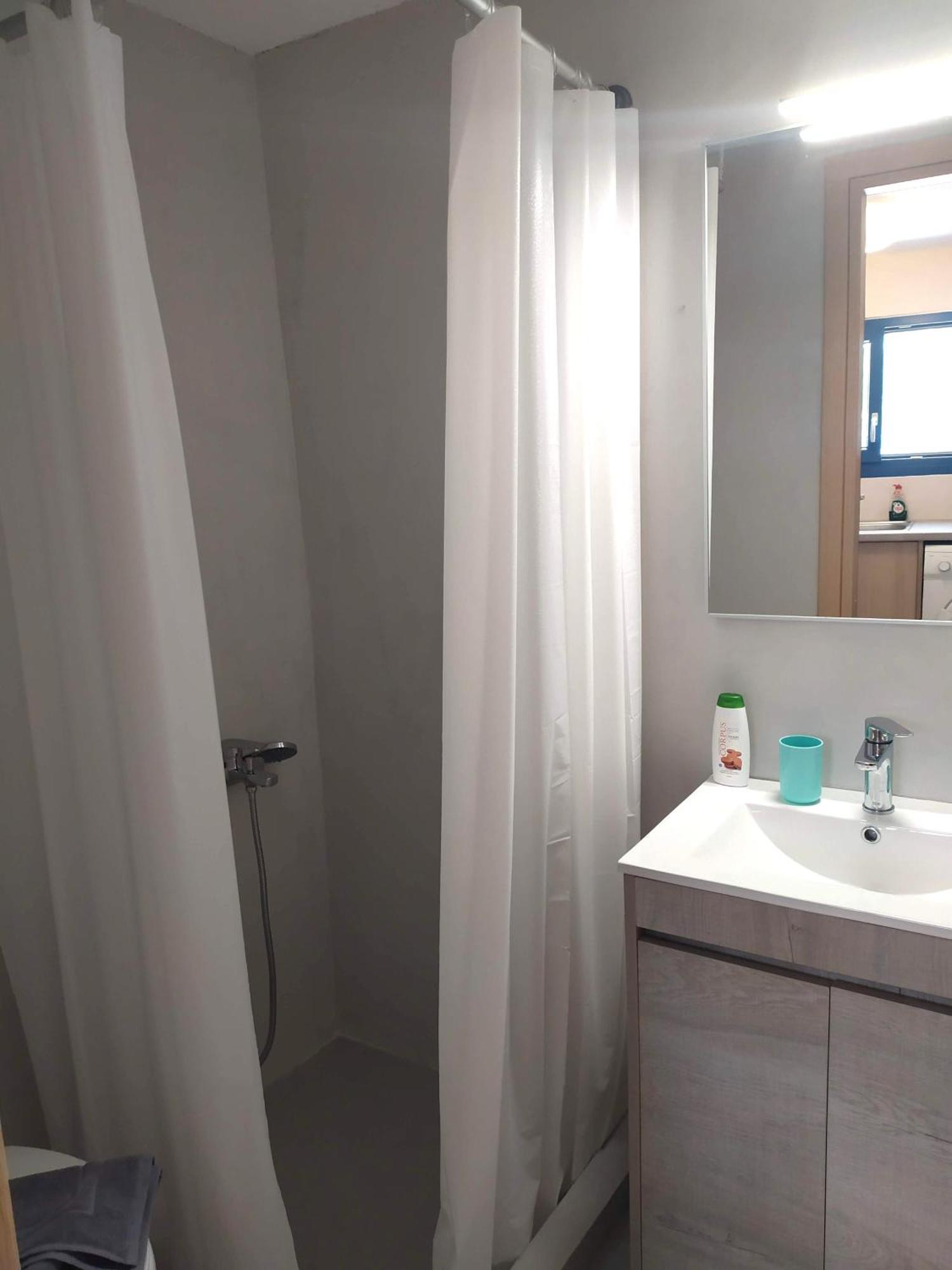 Thea Apartments Emporeios  Экстерьер фото